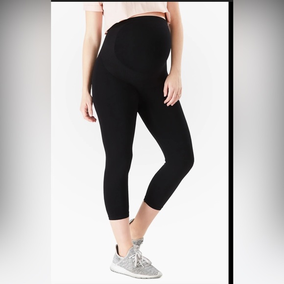 Belly Bandit Pants & Jumpsuits Belly Bandit Capri Bump Support